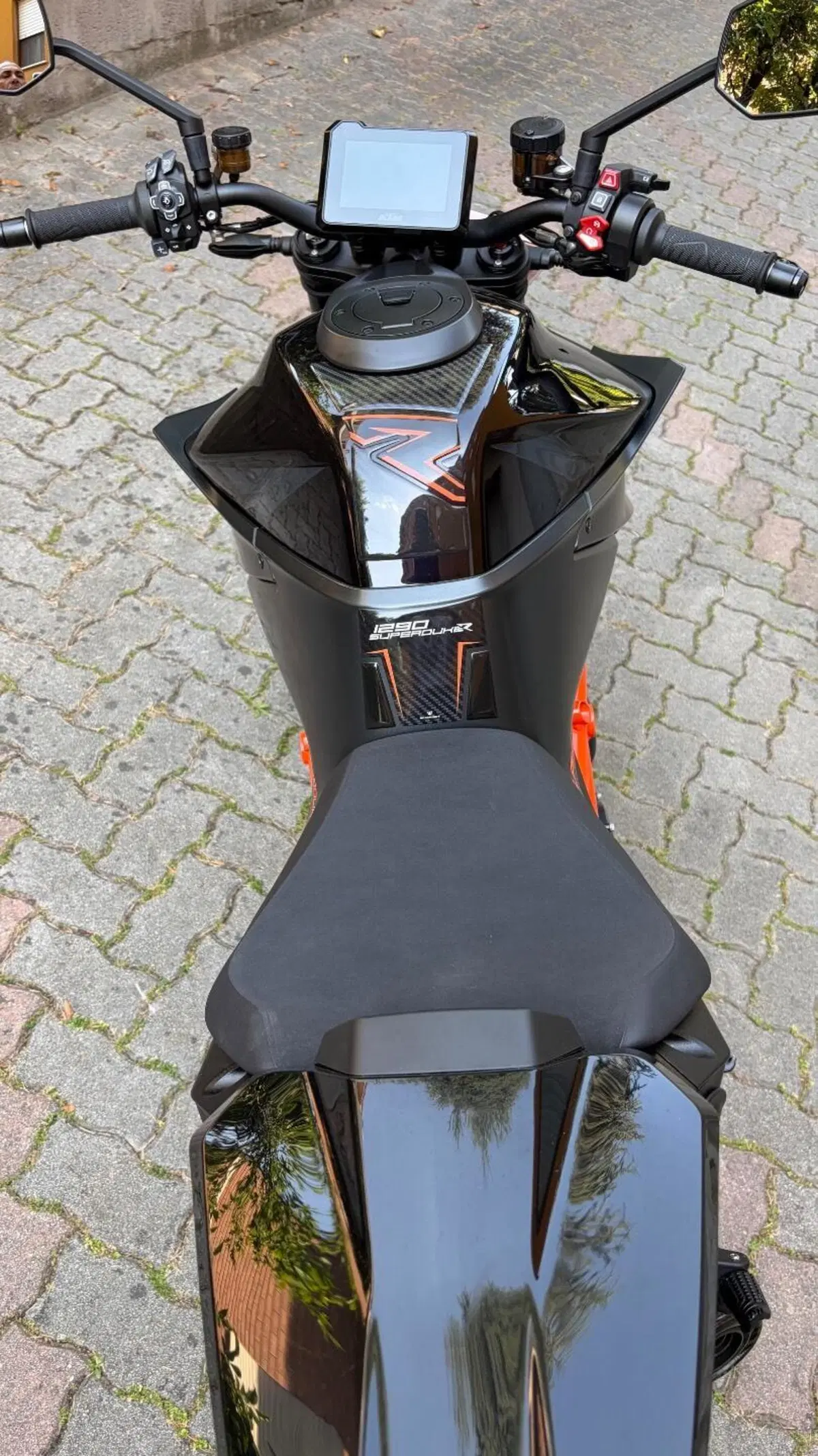 KTM 1290 Super Duke R (2021) (5)