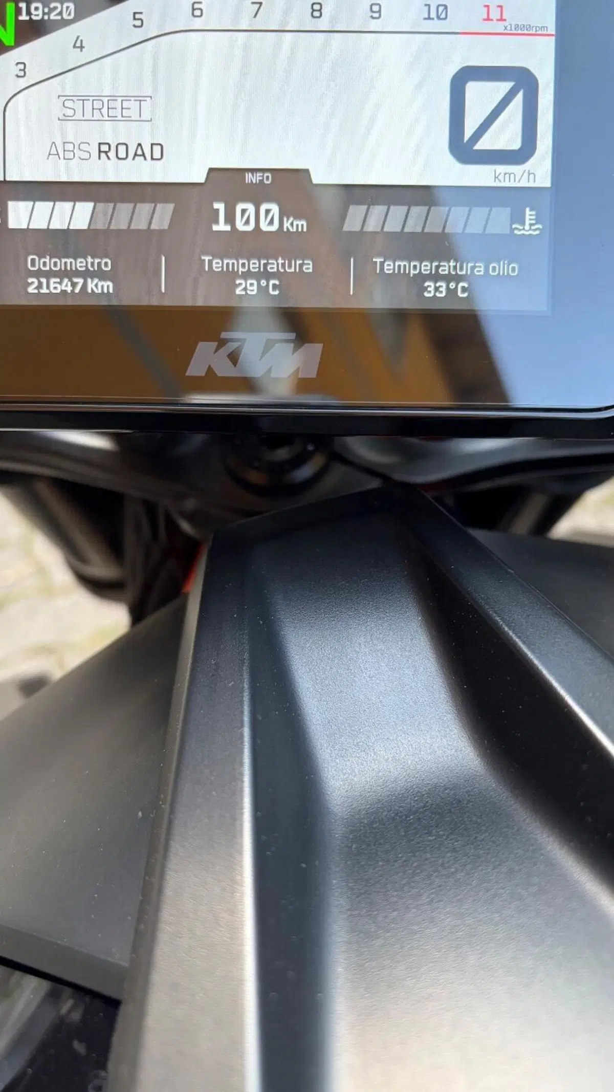 KTM 1290 Super Duke R (2021) (6)