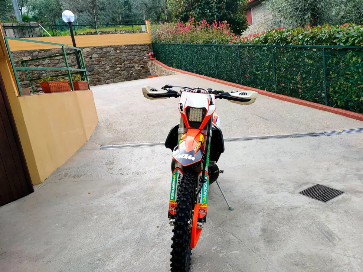 KTM 300 EXC E TPI (2018) (2)