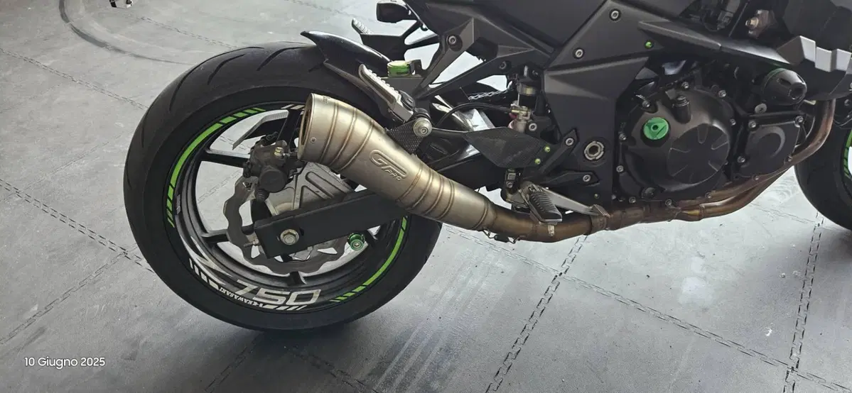 Kawasaki Z 750 (2007 - 14)