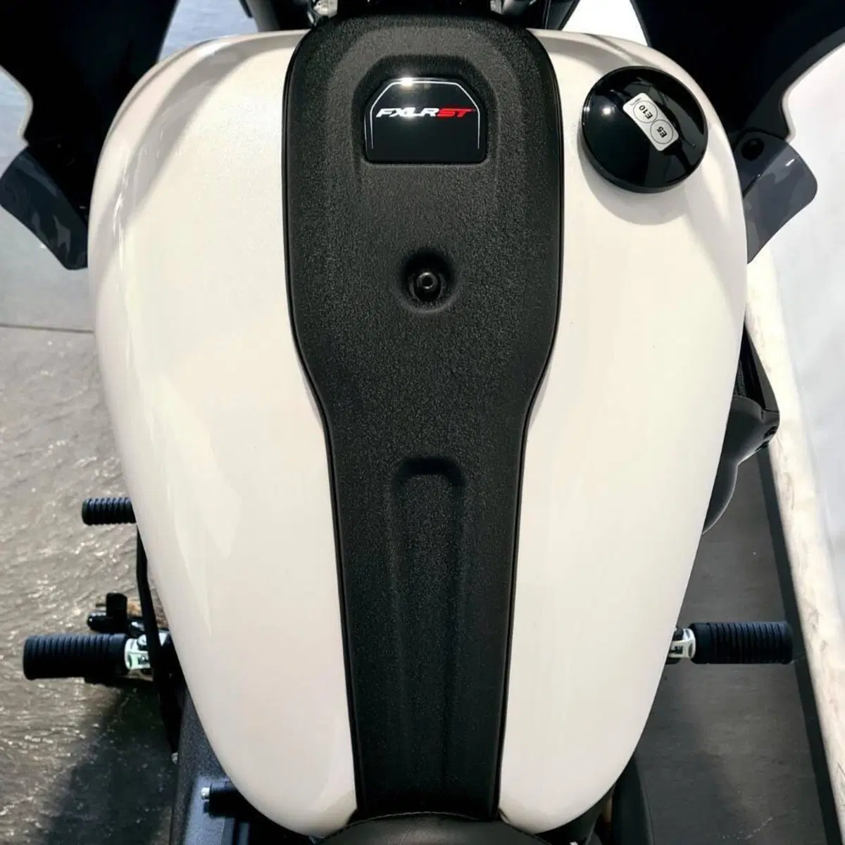 Harley-Davidson Low Rider ST (2025 - 26) (6)