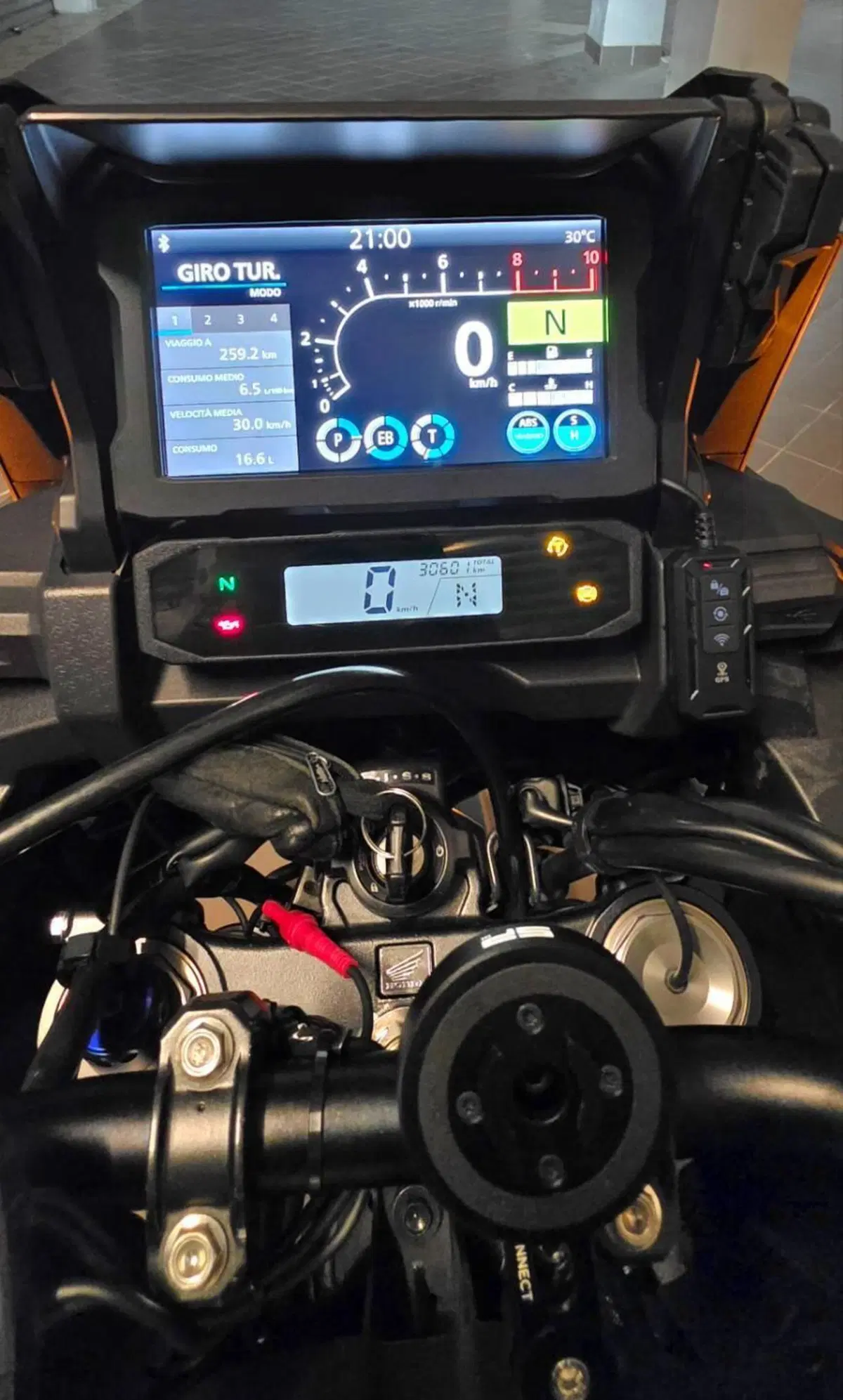 Honda Africa Twin CRF 1100L Adventure Sports (2022 - 23) (4)
