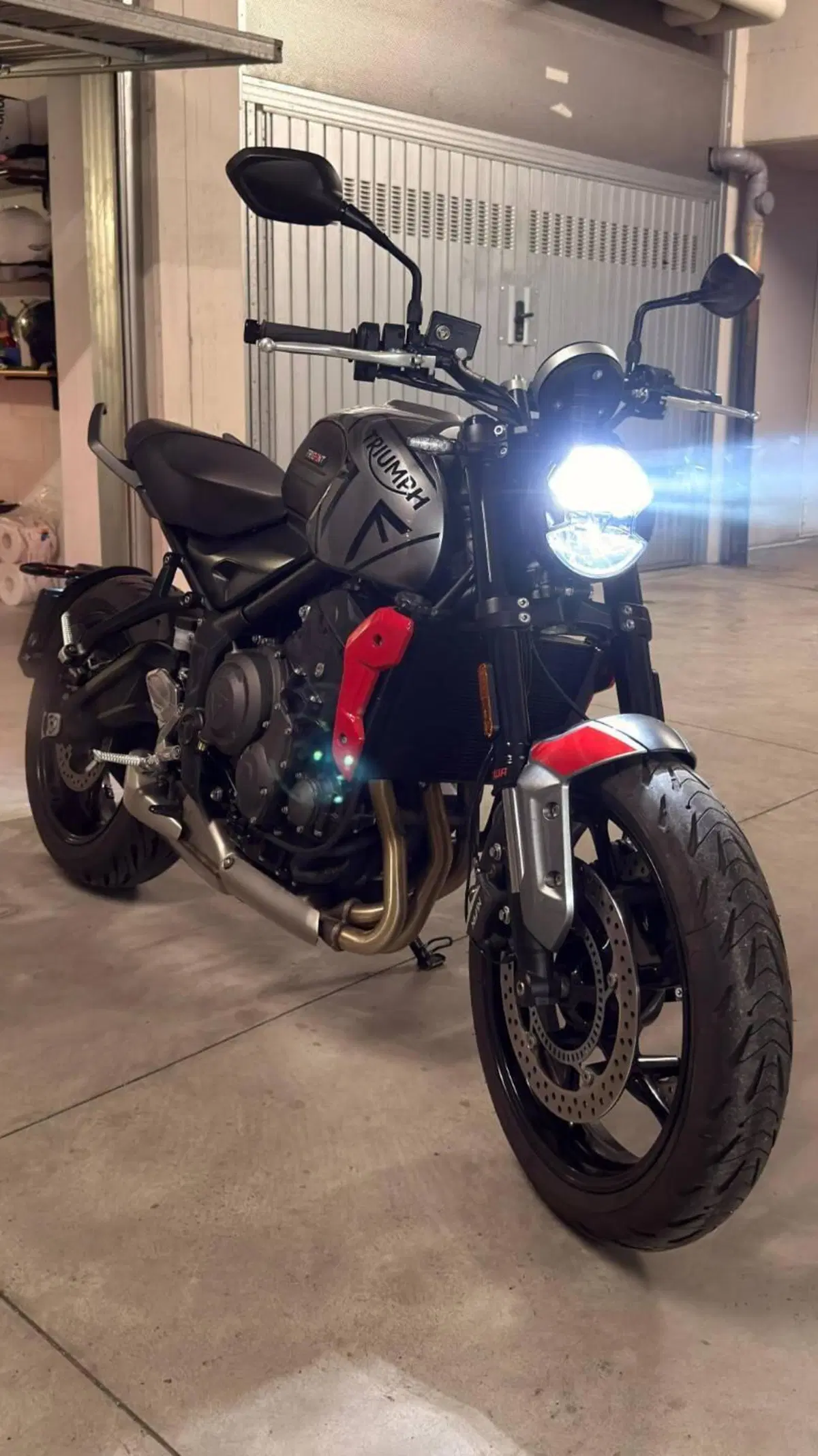 Triumph Trident 660 (2021 - 24) (2)