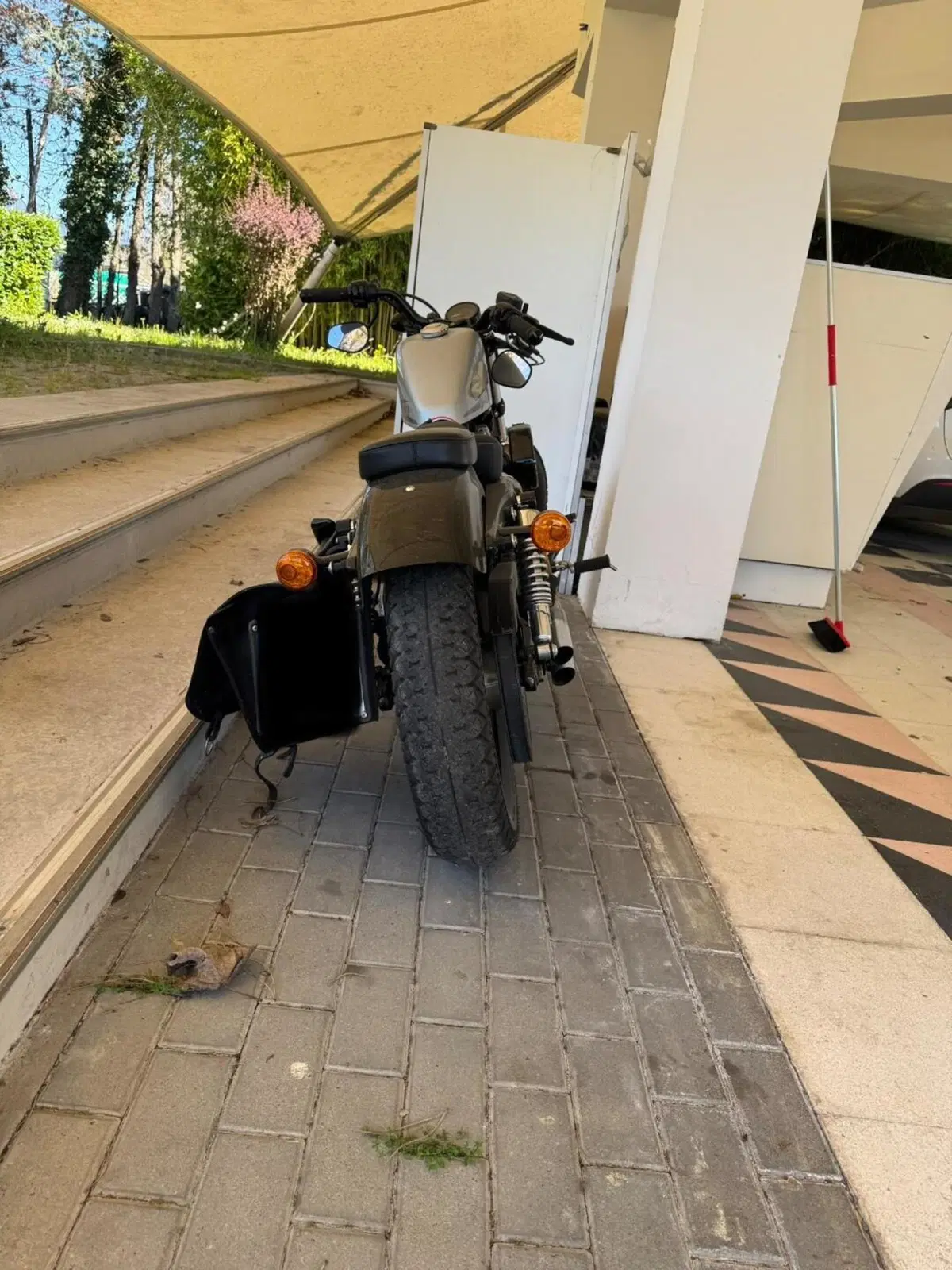Harley-Davidson 1200 Forty-Eight (2010 - 15) (2)