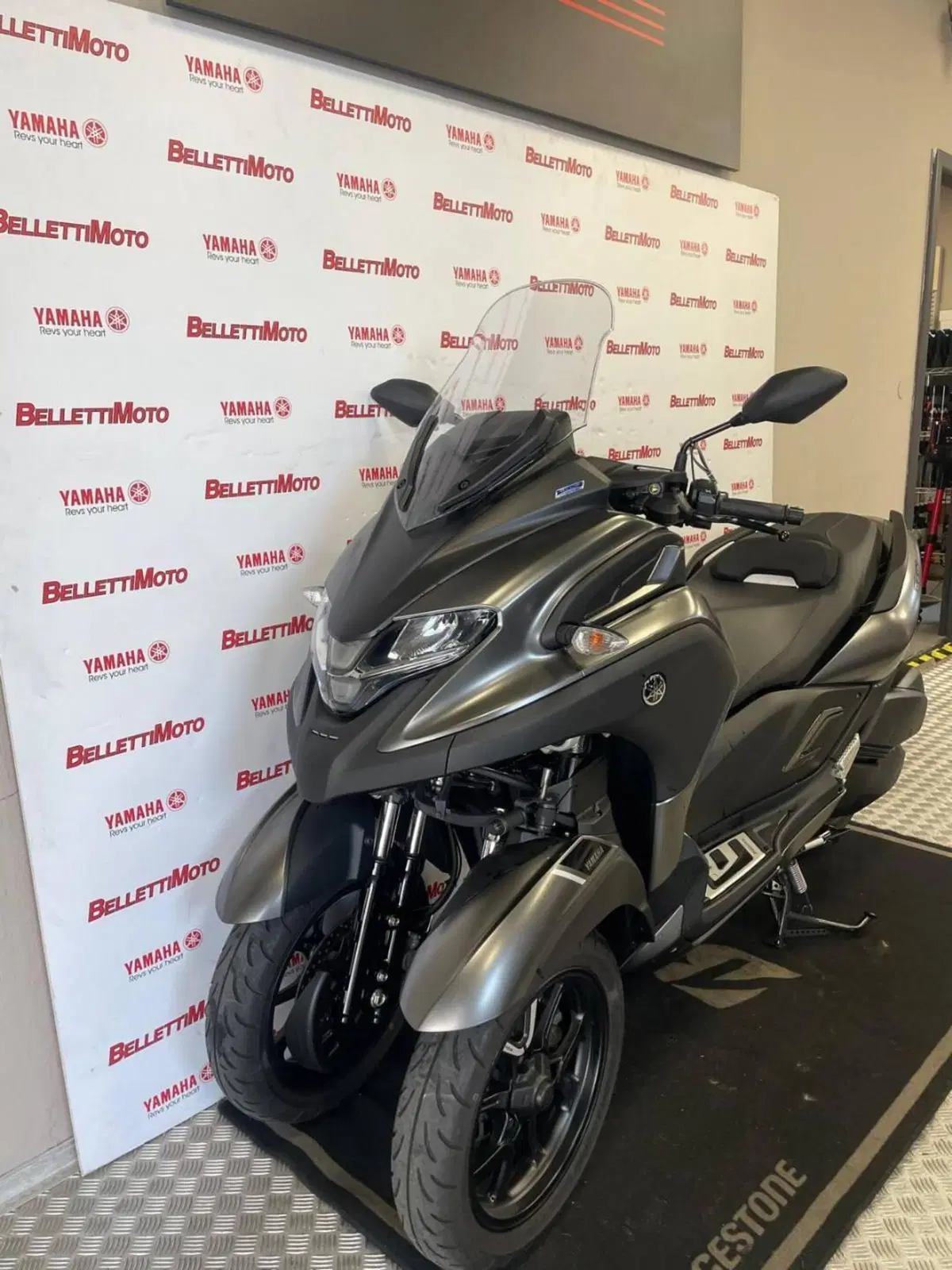 Yamaha Tricity 300 (2021 - 24) (3)