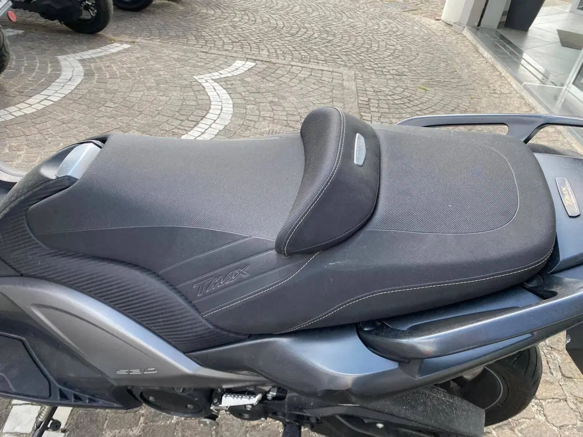 Yamaha T-Max 530 (2015 - 16) (7)