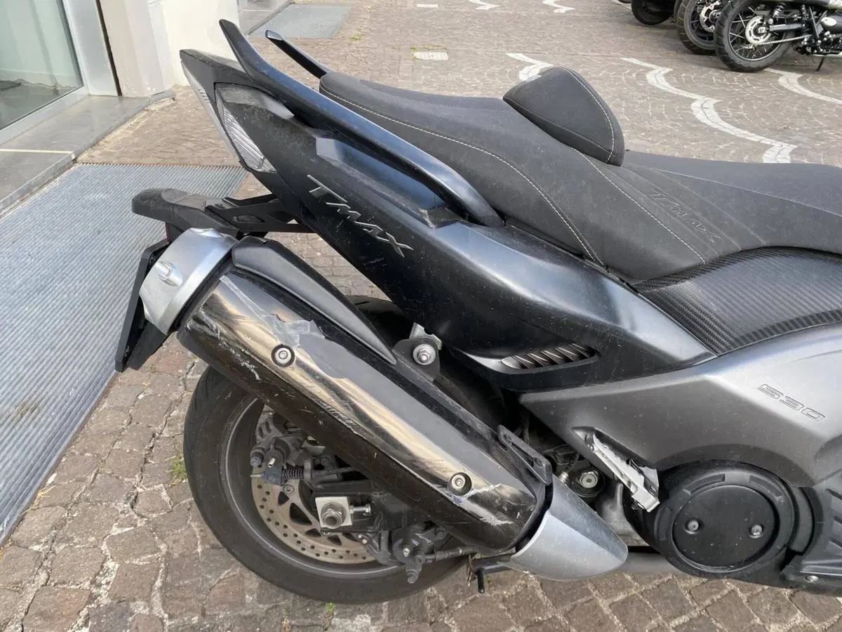 Yamaha T-Max 530 (2015 - 16) (8)