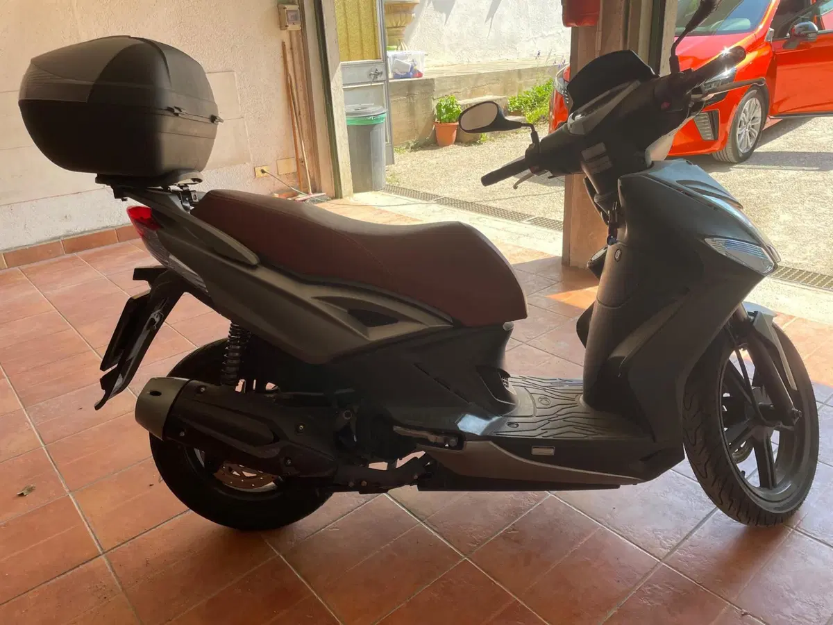Kymco Agility 125 R16 + (2017 - 20) (3)