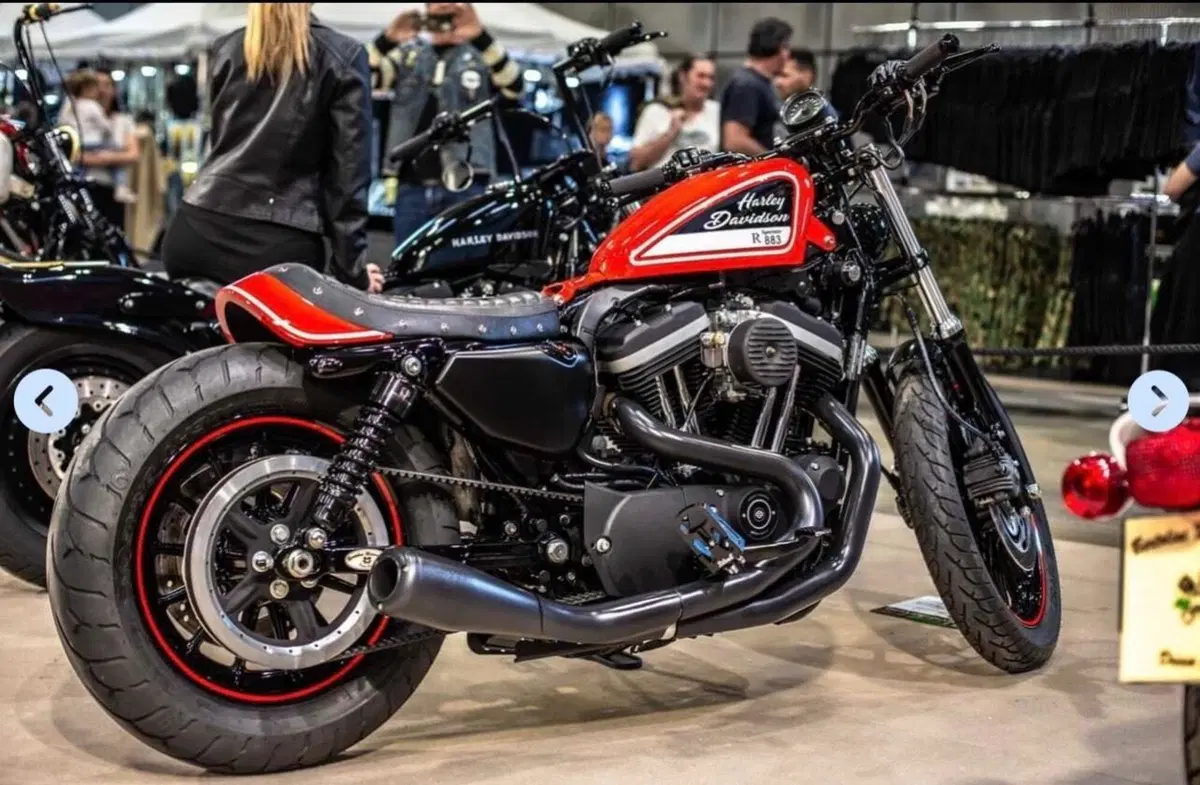Harley-Davidson 883 R (2008 - 16) - XL 883R (4)