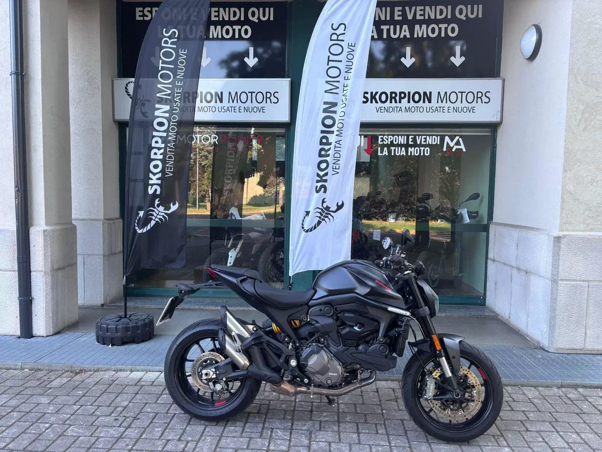 Ducati Monster 937 + (2021 - 25)