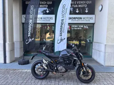 Ducati Monster 937 + (2021 - 25) usata