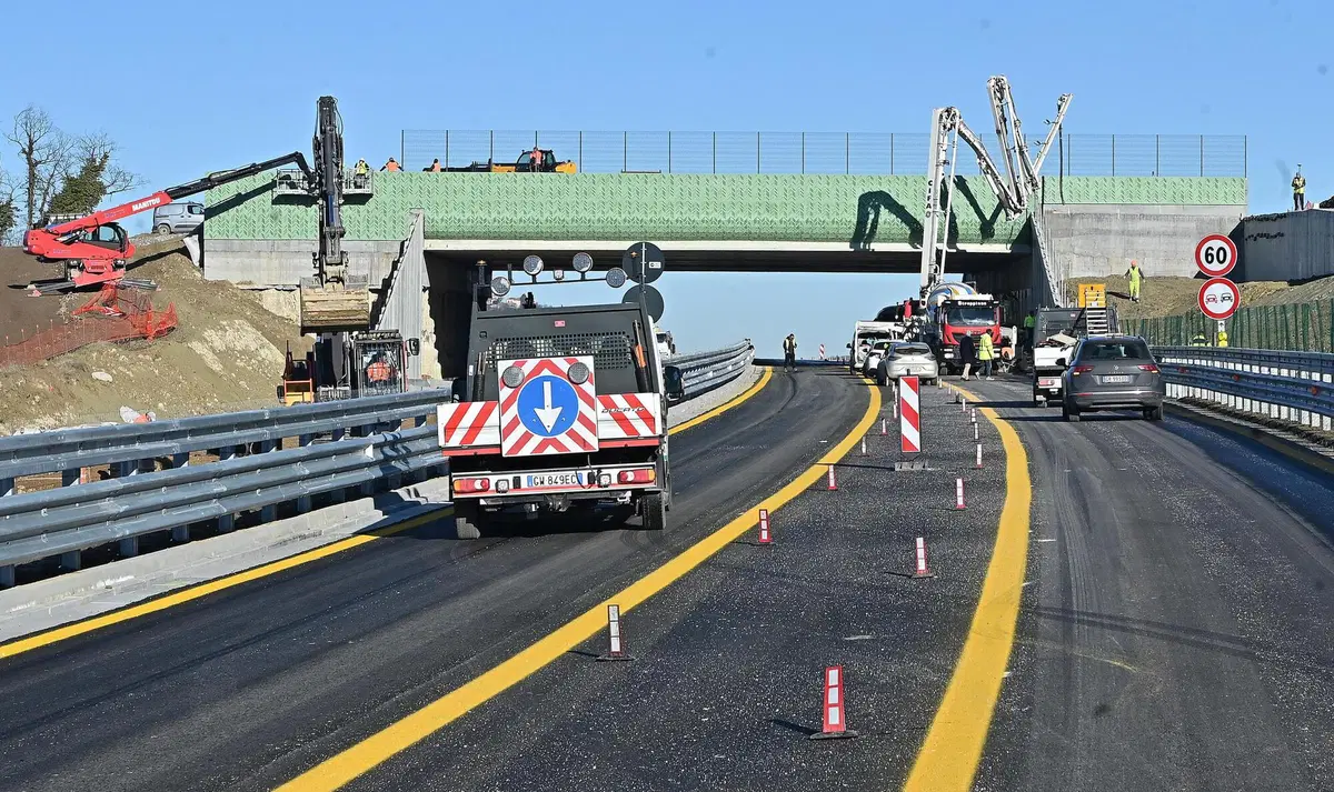 Bloccato in autostrada a causa dei cantieri? Da oggi puoi chiedere rimborso, ecco come