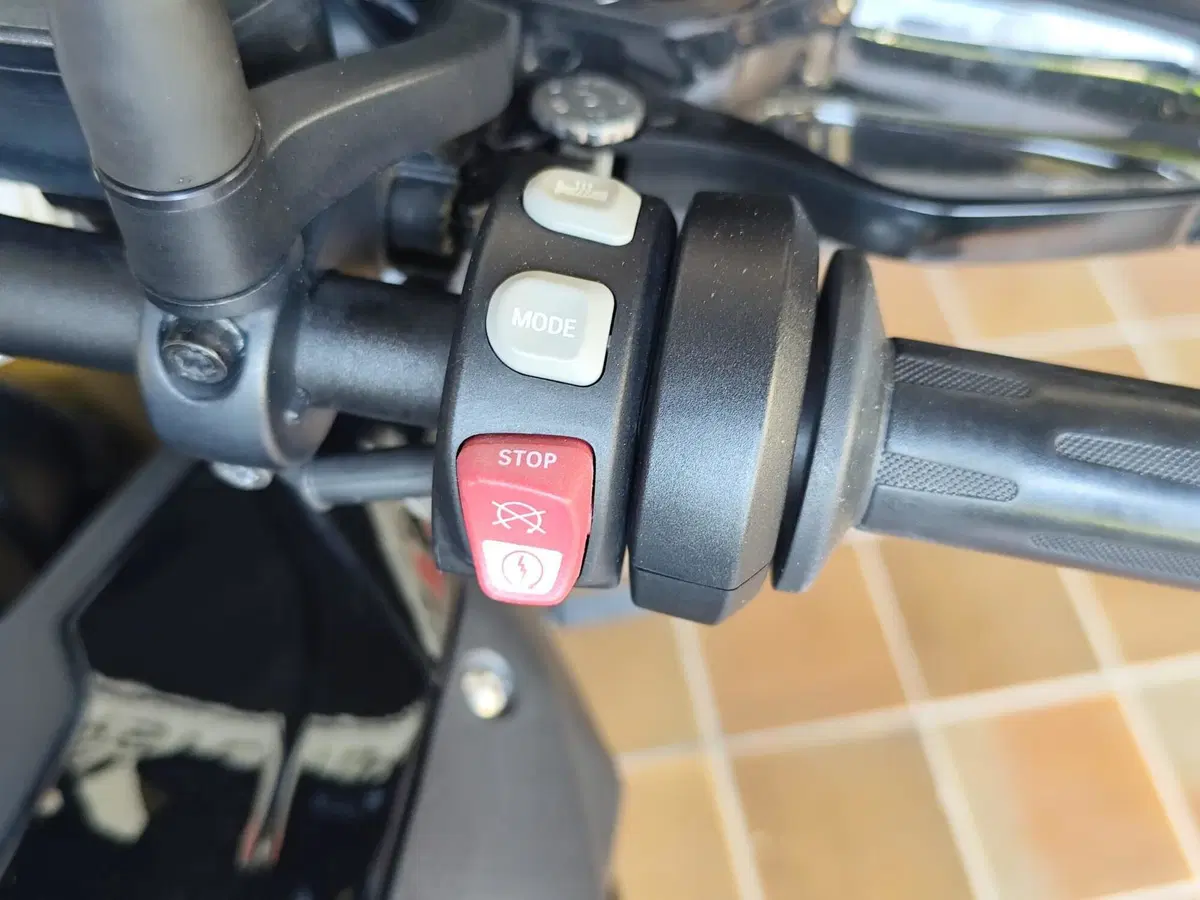Bmw S 1000 XR (2017 - 19) (16)