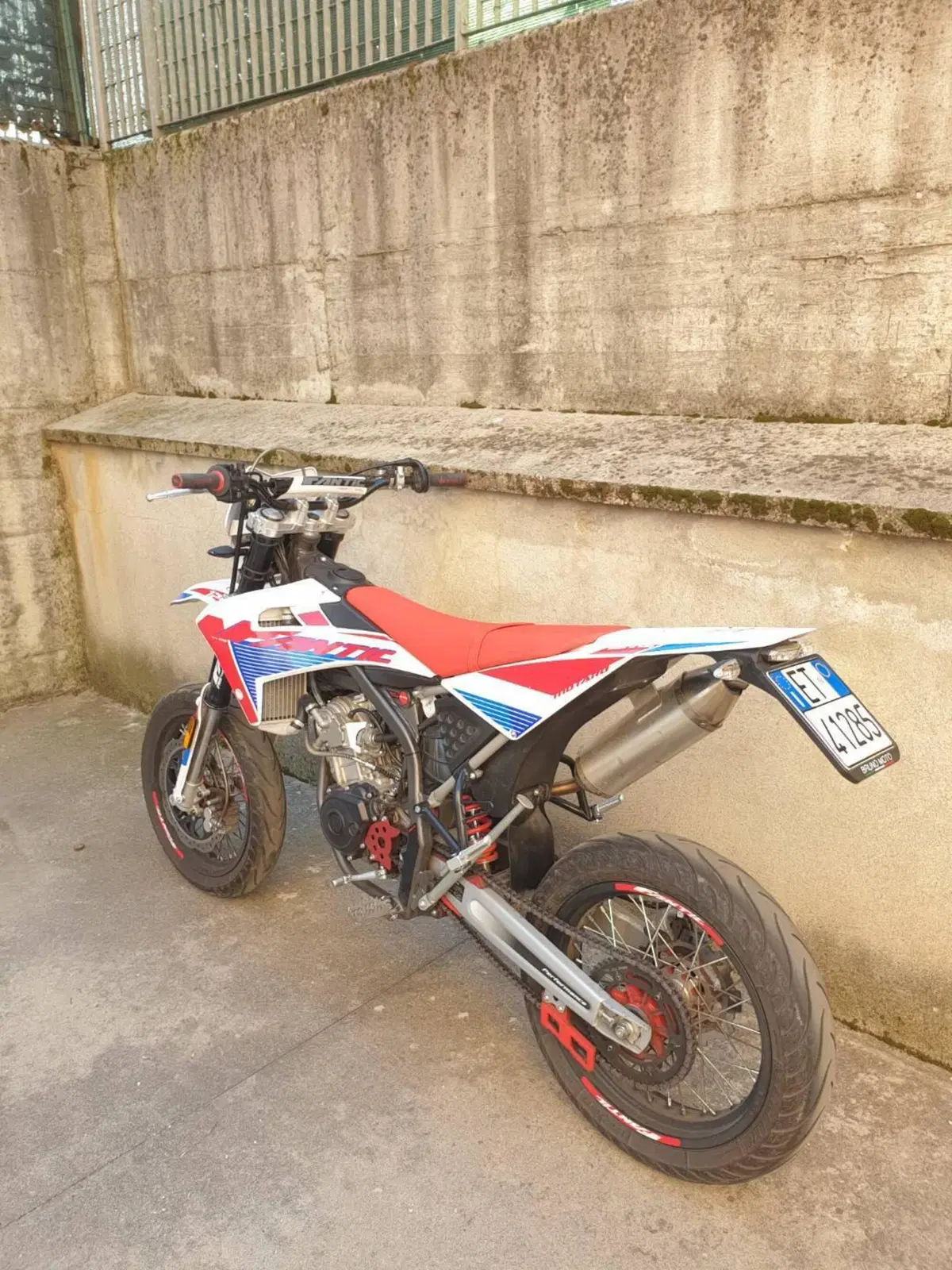 Fantic Motor Motard 125 Performance 4t (2020) (3)