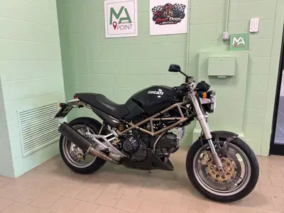Ducati Monster 900 (1997 - 98) usata