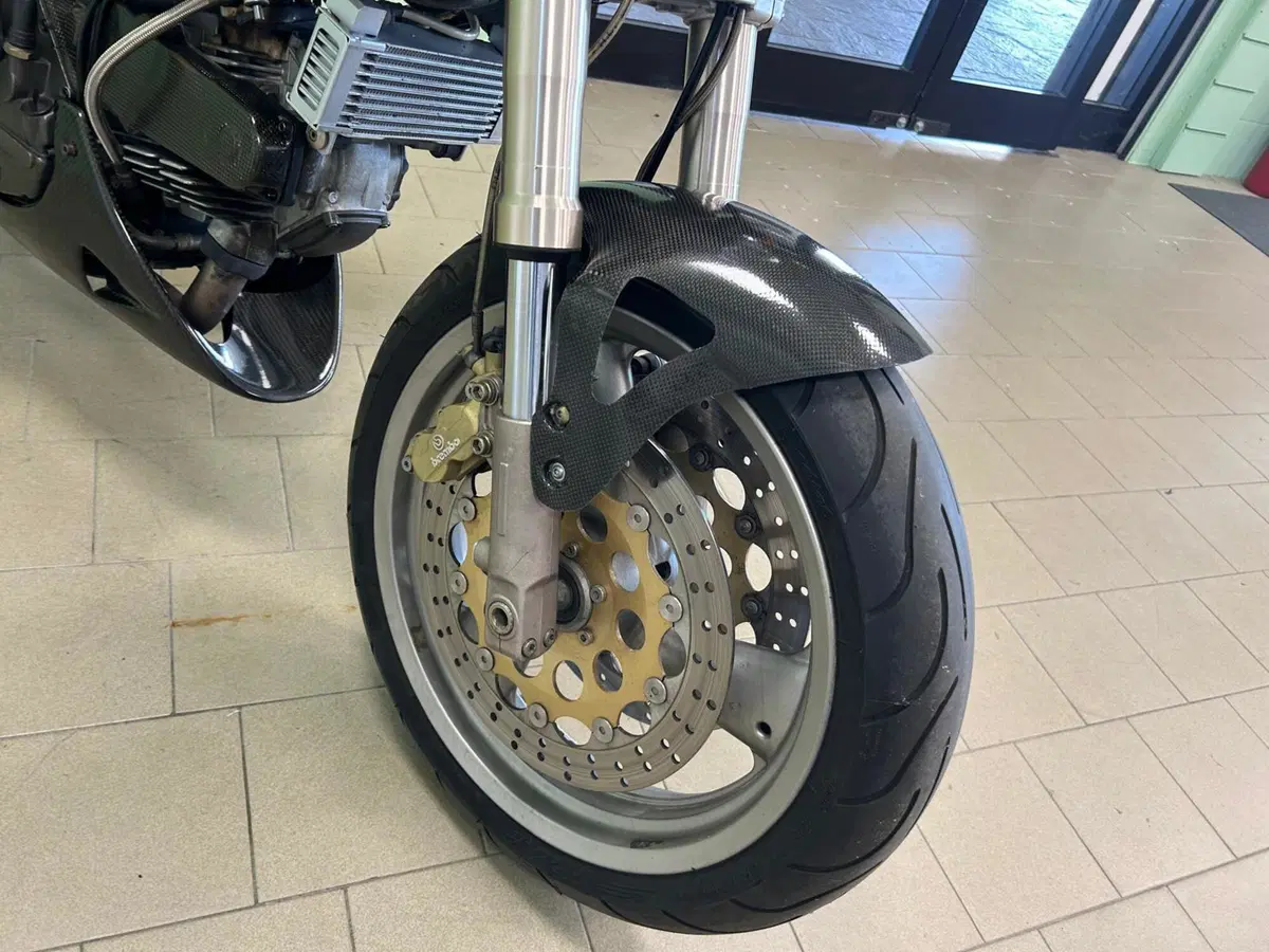 Ducati Monster 900 (1997 - 98) (16)