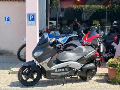 Yamaha X-Max 250 (2010 - 13) usata