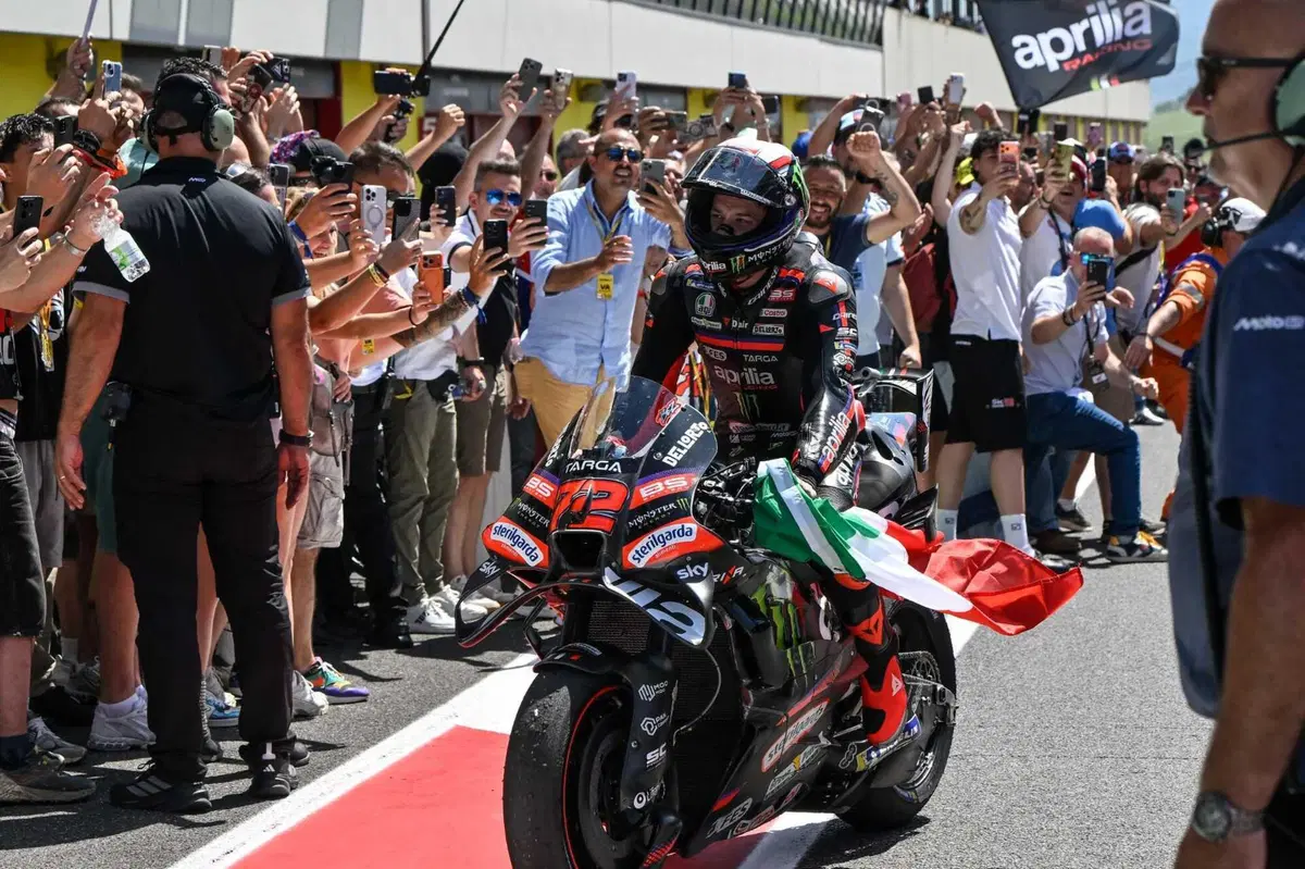 MotoGP 2026. GP d'Italia al Mugello. Le foto più belle della gara e del weekend italiano! [GALLERY] (14)