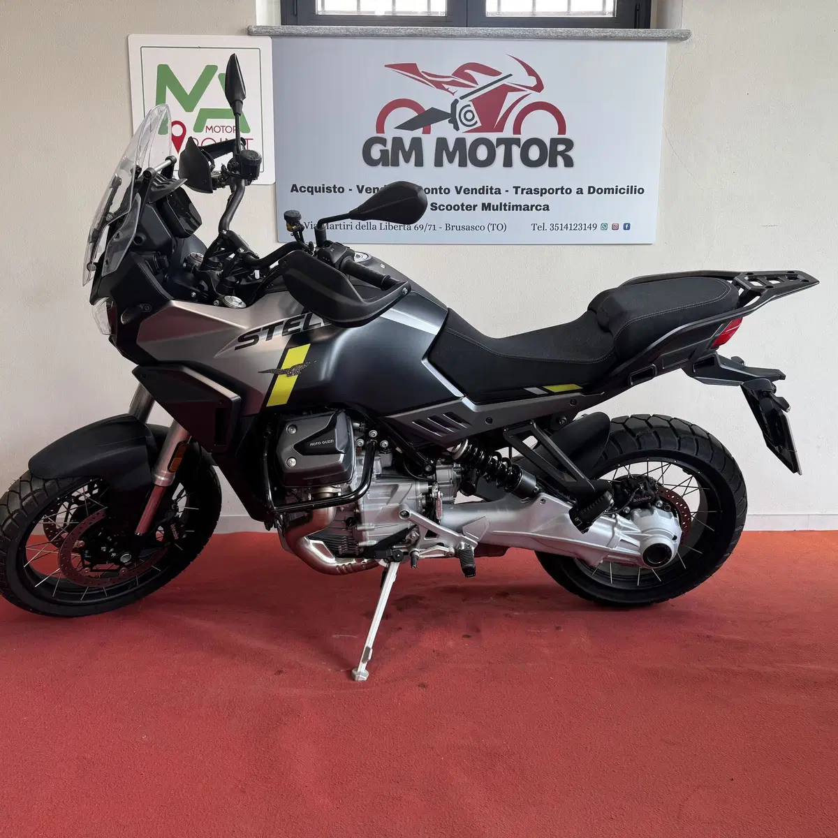 Moto Guzzi Stelvio (2024 - 26) (4)