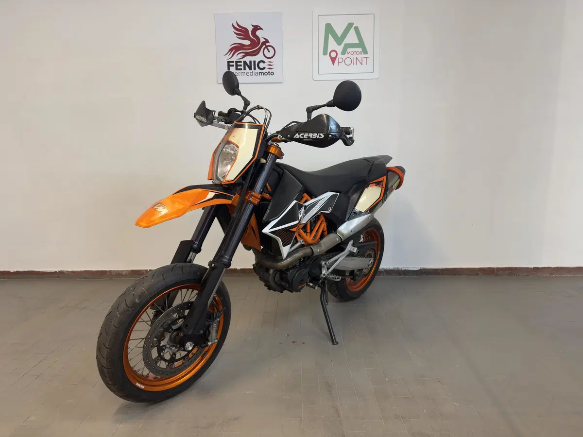 KTM 690 SMC R (2012 -17) (2)