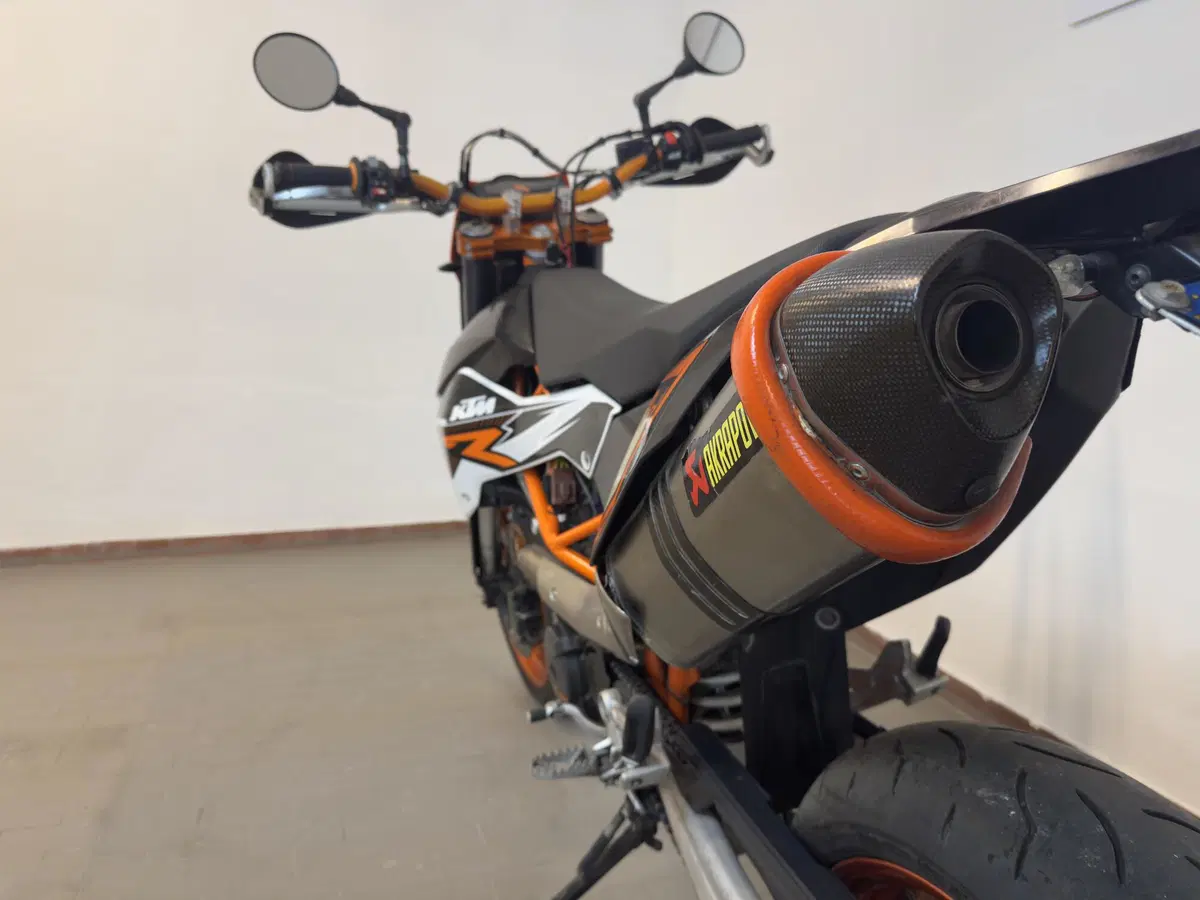 KTM 690 SMC R (2012 -17) (3)