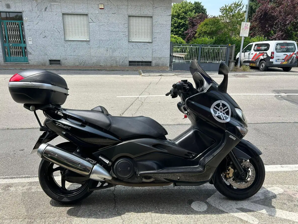Yamaha T-Max 500 (2004 - 07) (2)