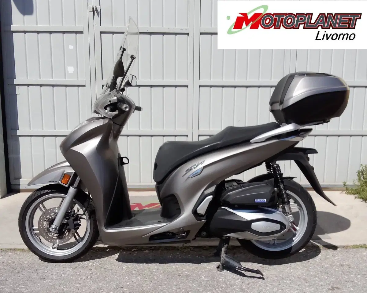 Honda SH 350 (2021 - 24) (4)