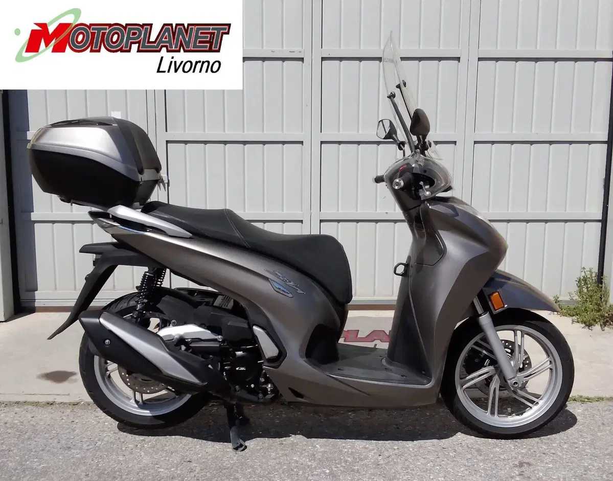 Honda SH 350 (2021 - 24) (8)