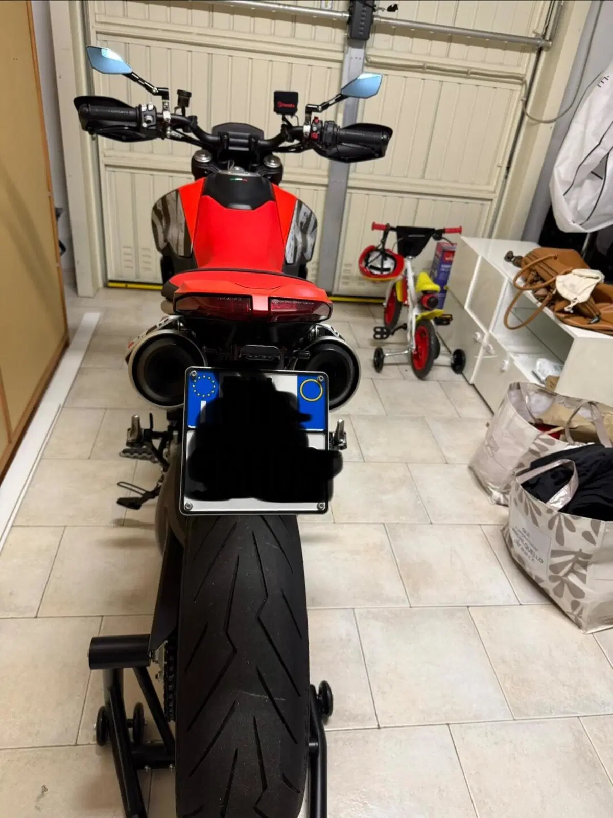 Ducati Hypermotard 950 RVE (2022 - 25) (5)