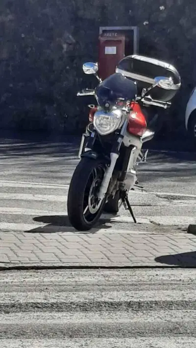 Yamaha FZ6 Fazer (2004 - 07) usata