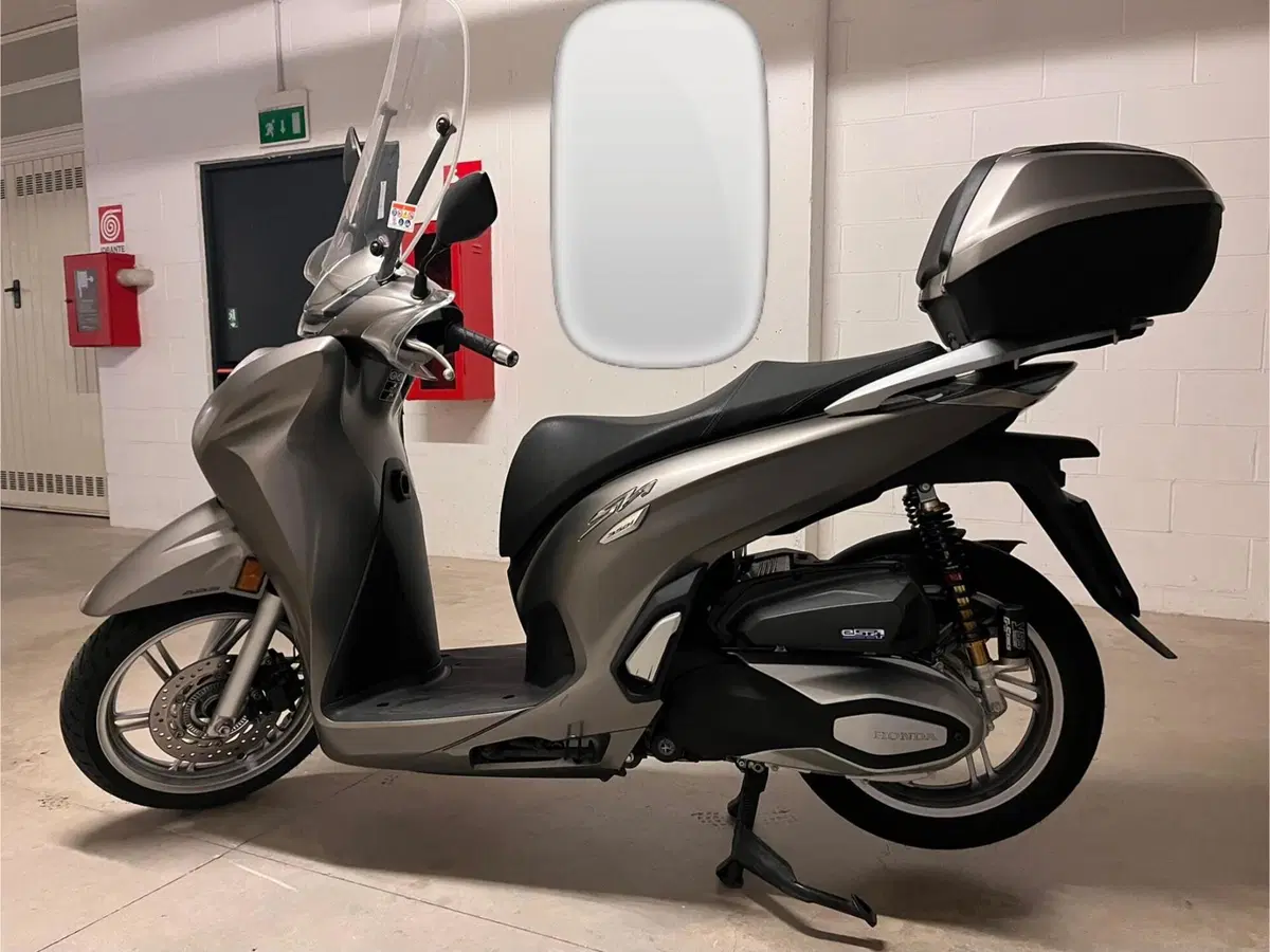 Honda SH 350 (2021 - 24) (2)