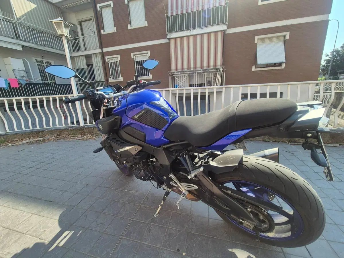 Yamaha MT-10 ABS (2016 - 17) (3)