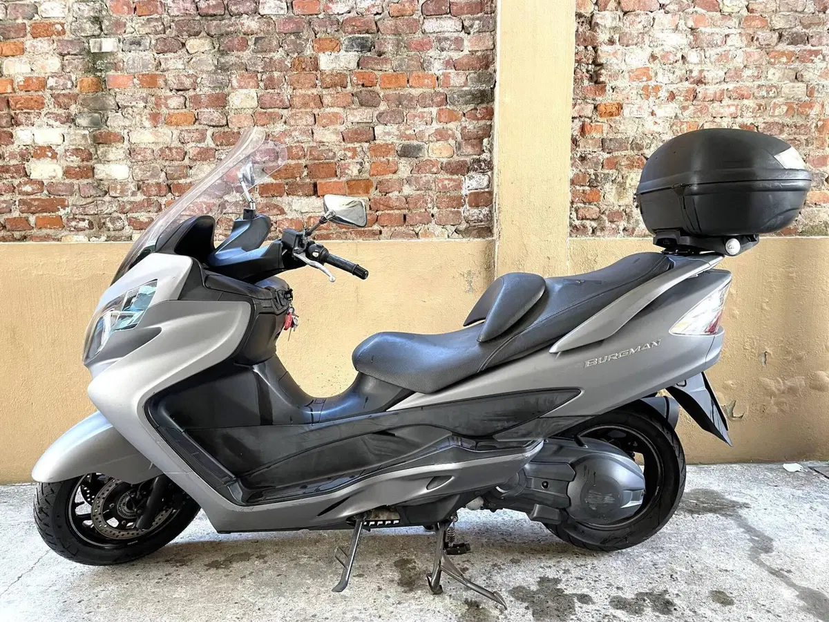 Suzuki Burgman AN 400 (2017 - 20) (3)
