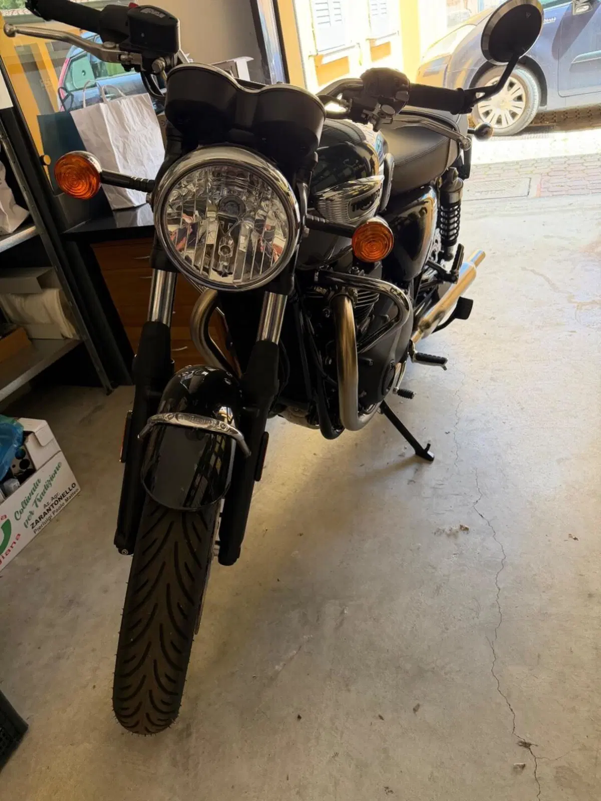 Triumph Bonneville T100 (2021 - 25) (2)