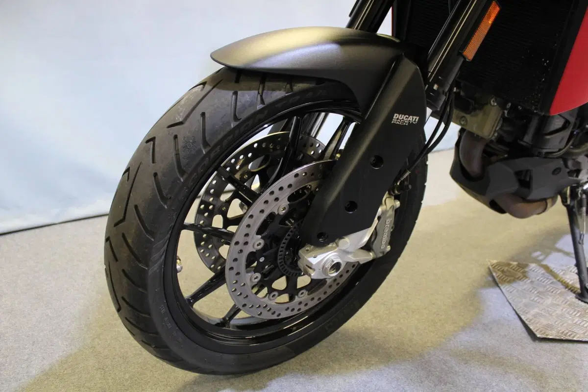 Ducati Multistrada V2 (2022 - 24) (14)