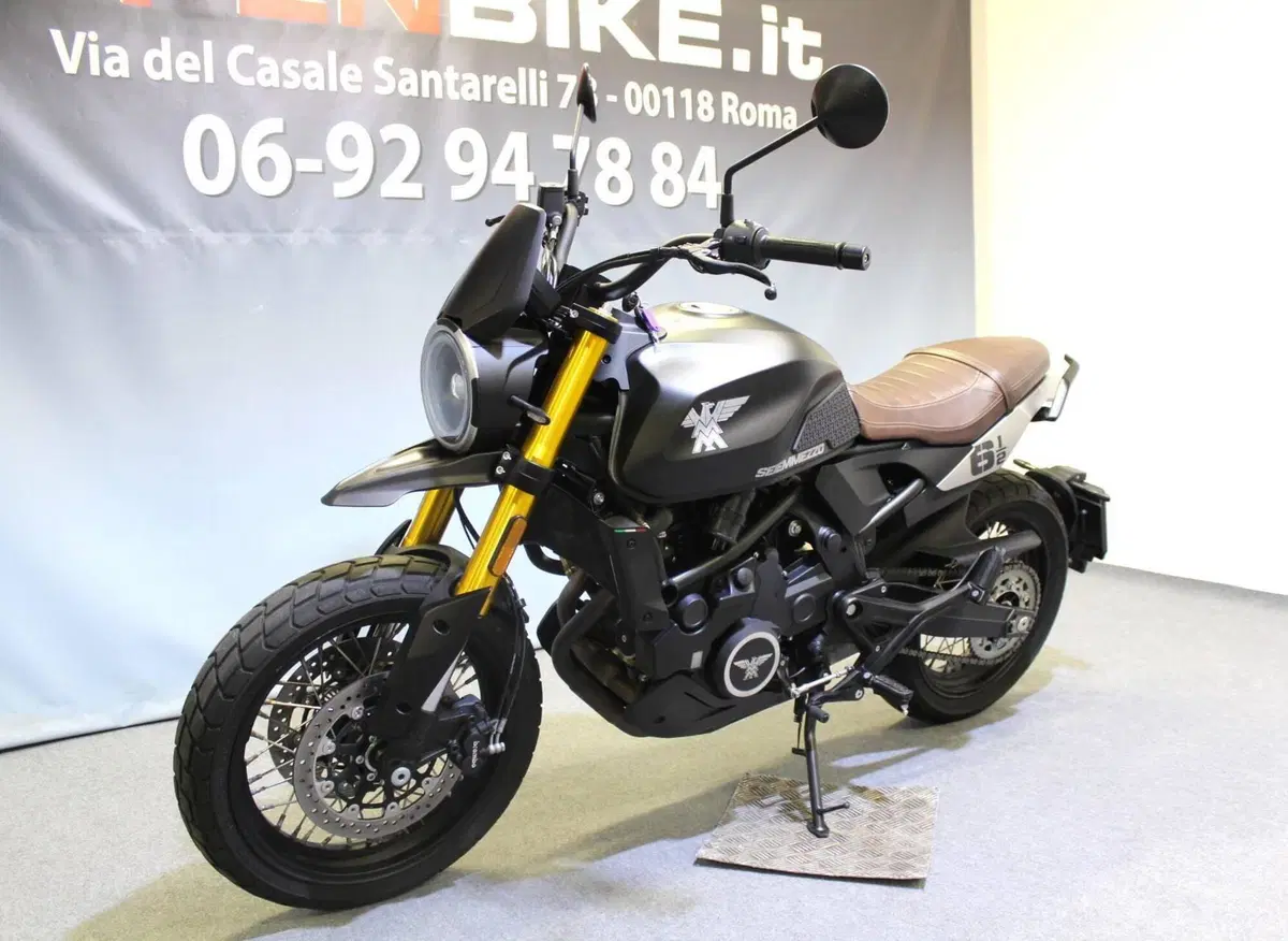 Moto Morini SEIEMMEZZO SCR (2022 - 26) (12)