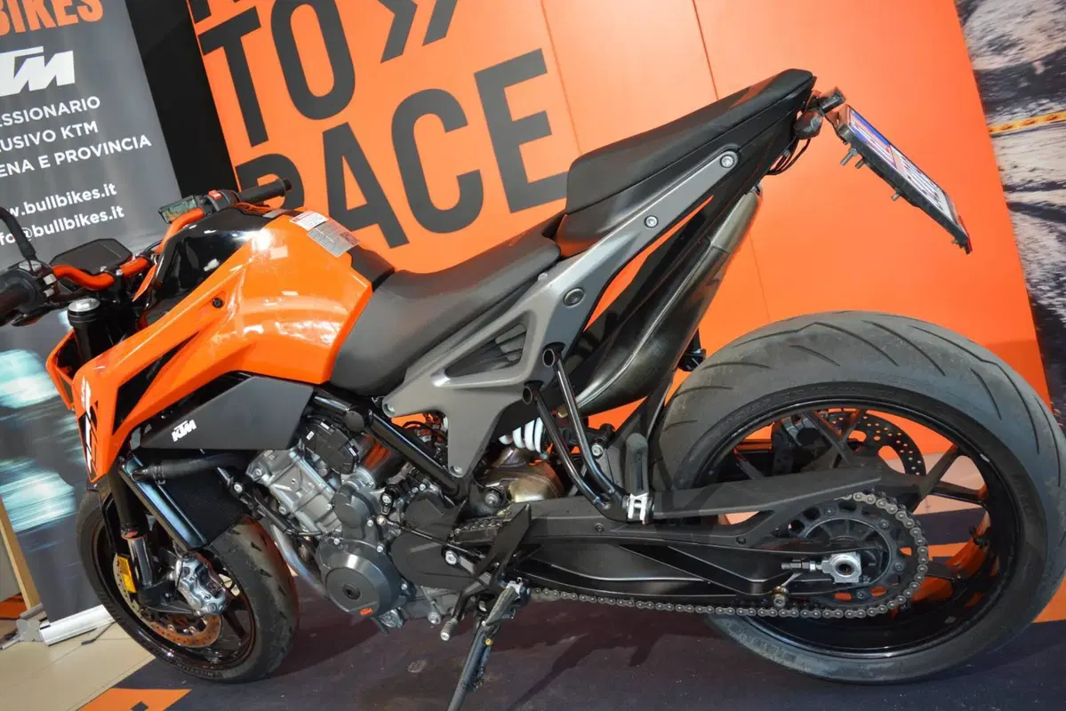 KTM 790 Duke L (2023 - 24) (6)