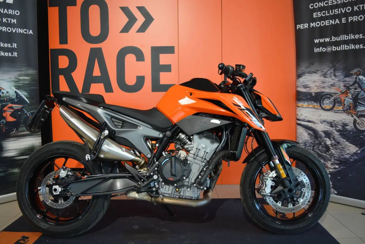 KTM 790 Duke L (2023 - 24)