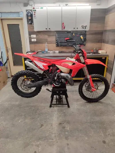 Betamotor RR 125 2T Enduro (2024) usata