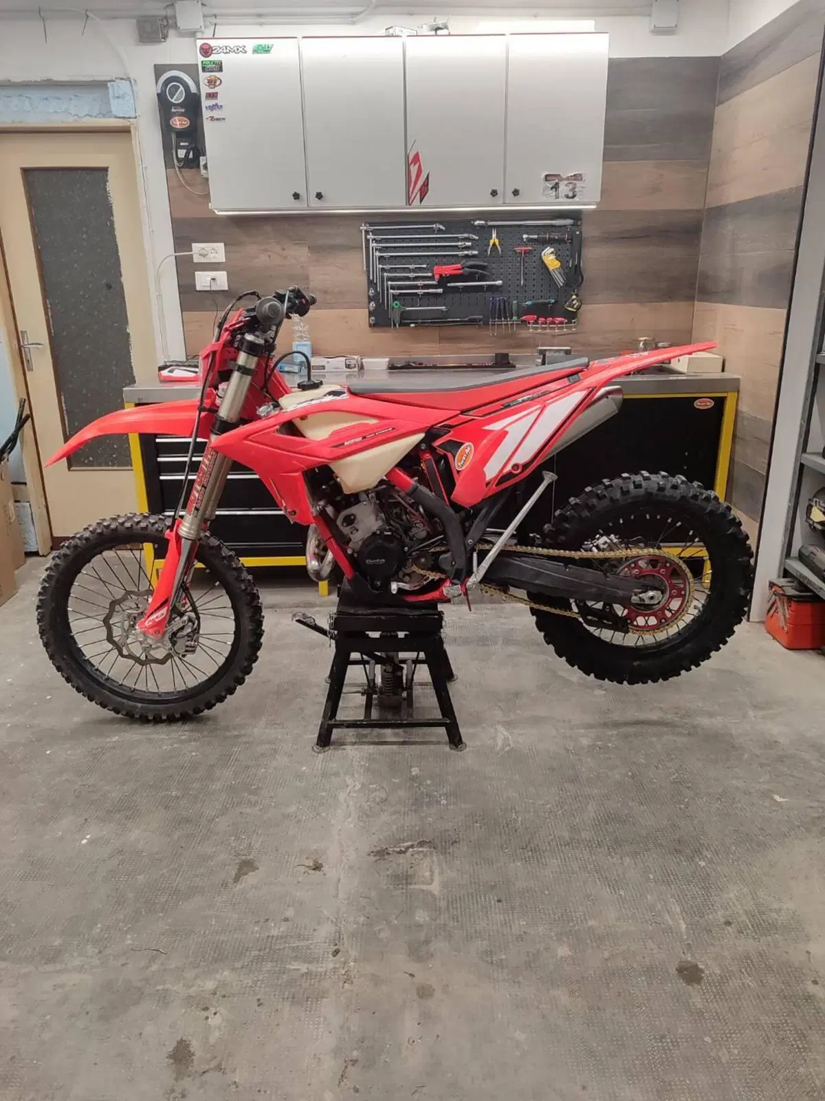 Betamotor RR 125 2T Enduro (2024) (2)