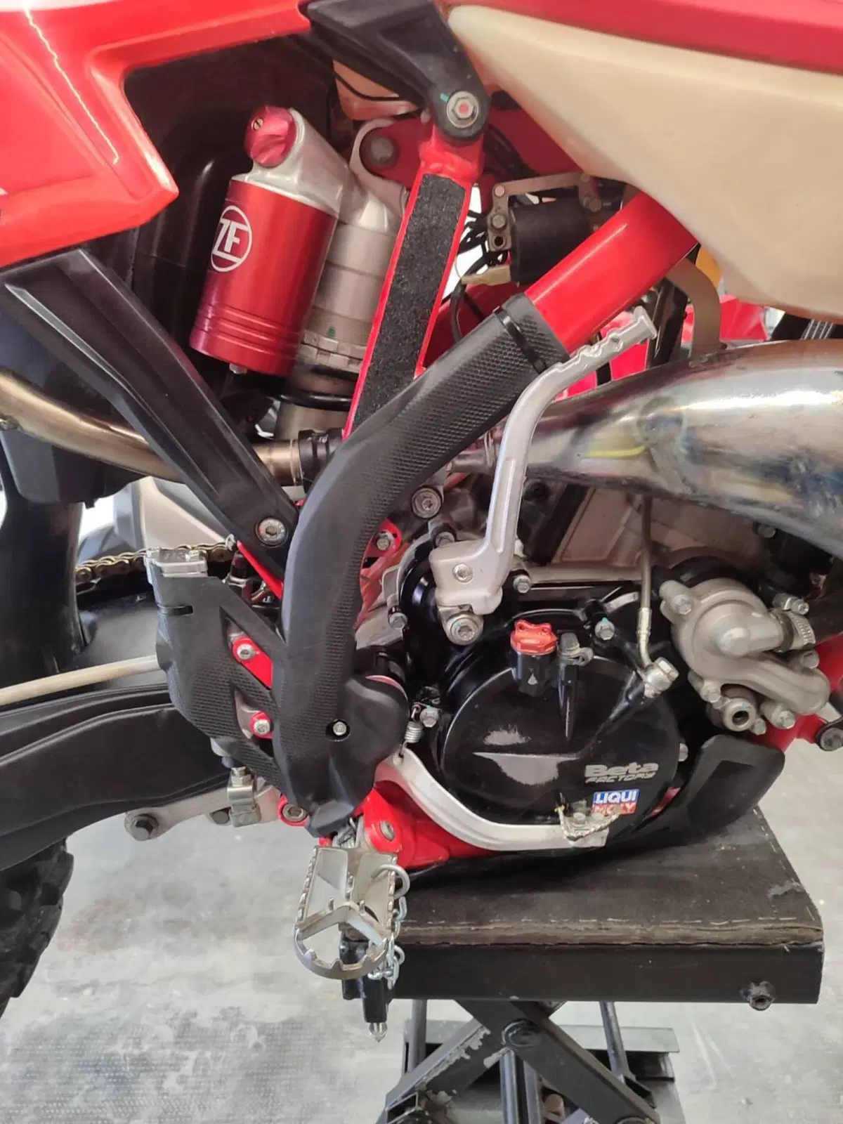 Betamotor RR 125 2T Enduro (2024) (9)