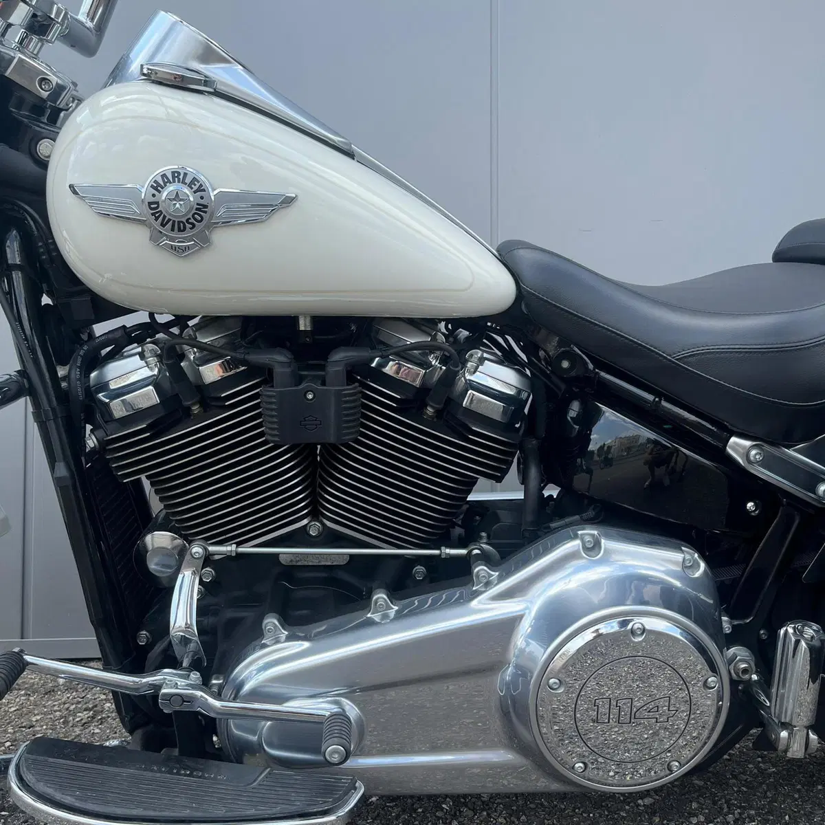 Harley-Davidson 114 Fat Boy (2018 - 20) - FLFBS (17)