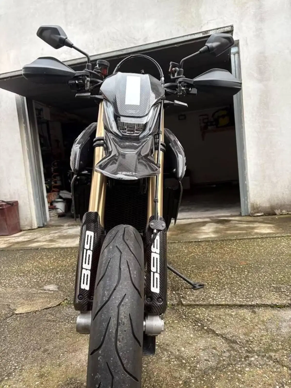 Ducati Hypermotard 698 Mono RVE (2024 - 26) (2)