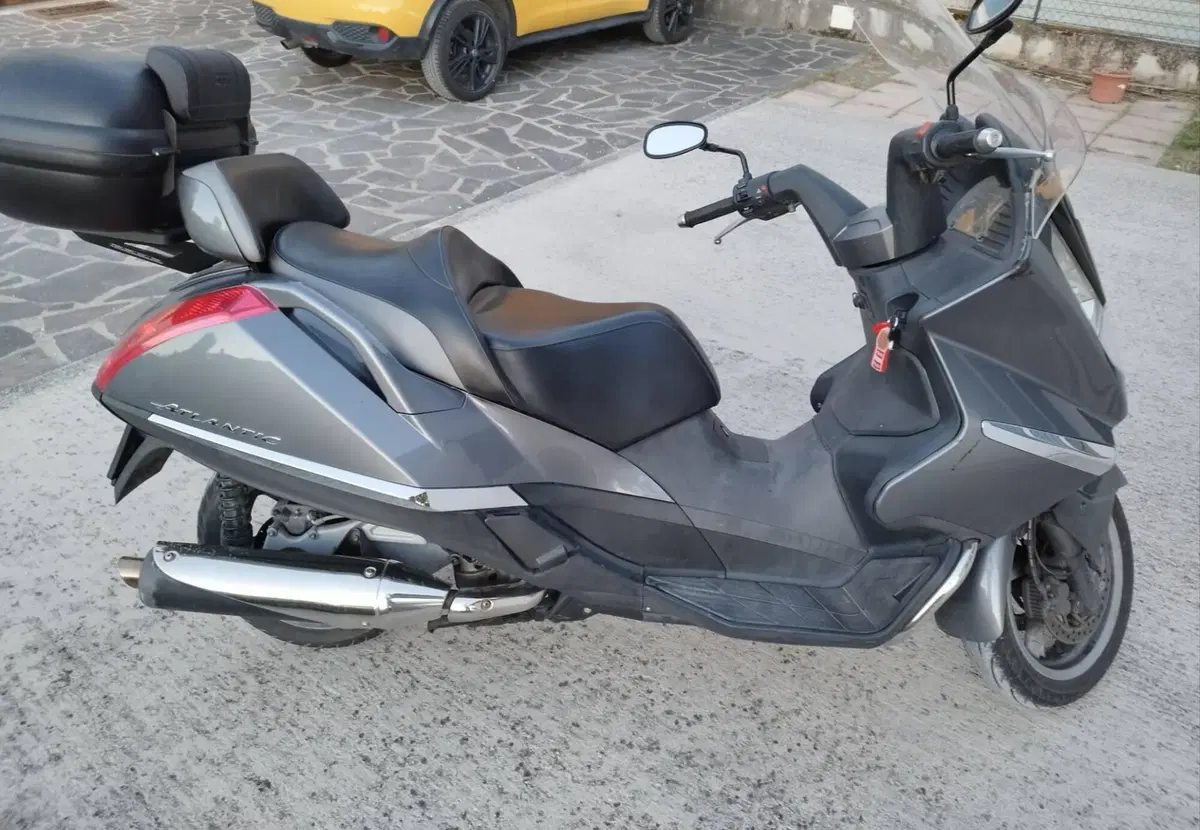 Aprilia Atlantic 500 (2003 - 04) (4)