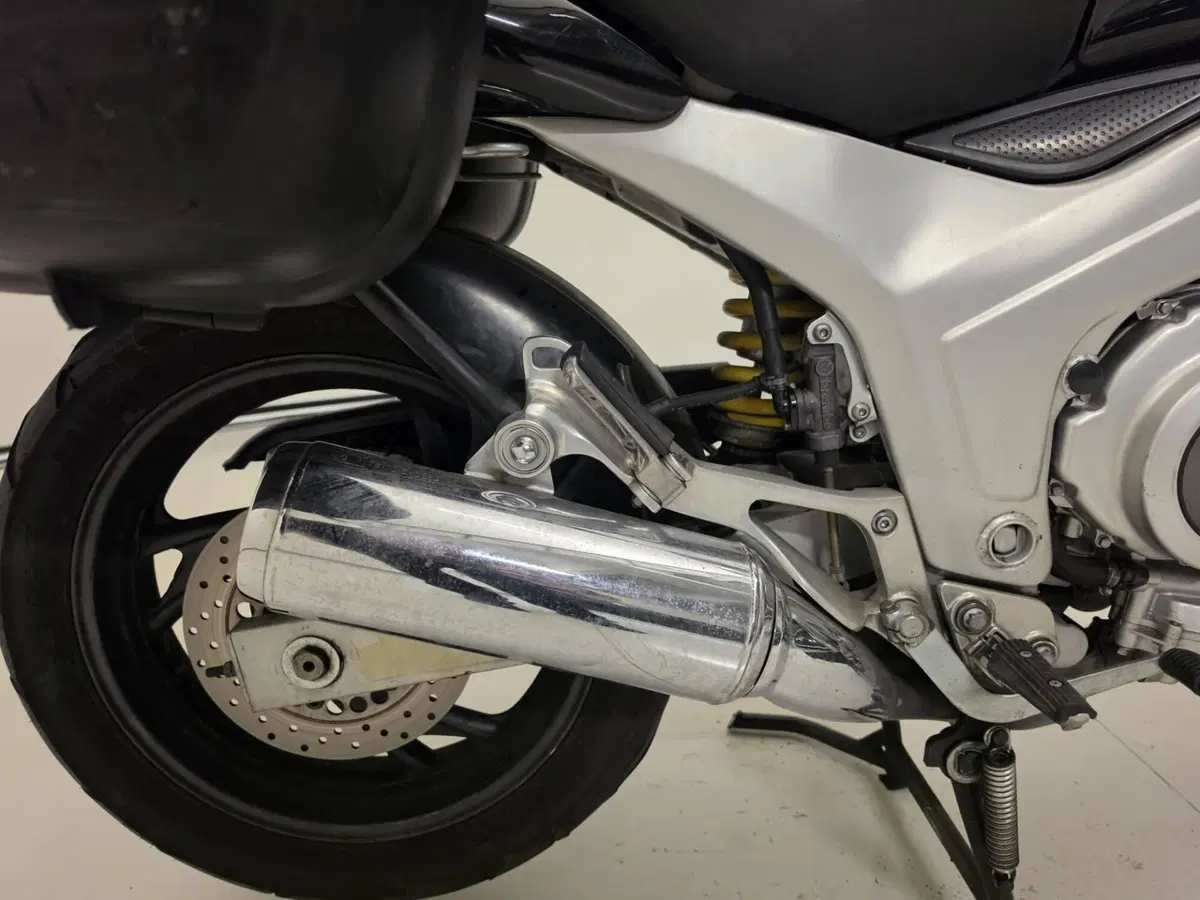 Yamaha TDM 850 (1996 - 01) (6)