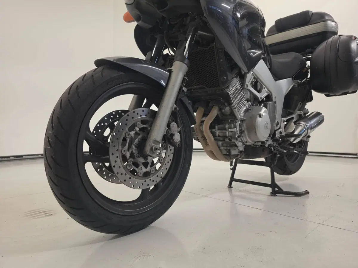Yamaha TDM 850 (1996 - 01) (11)