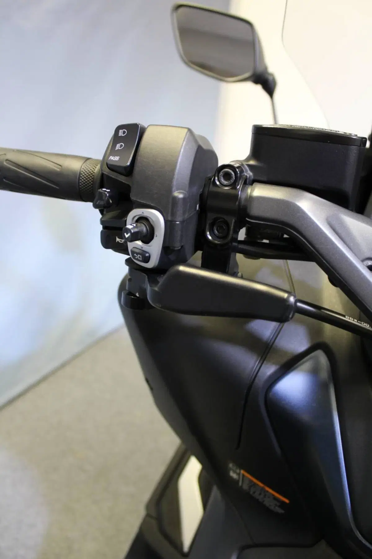Yamaha T-Max 560 (2022 - 24) (10)