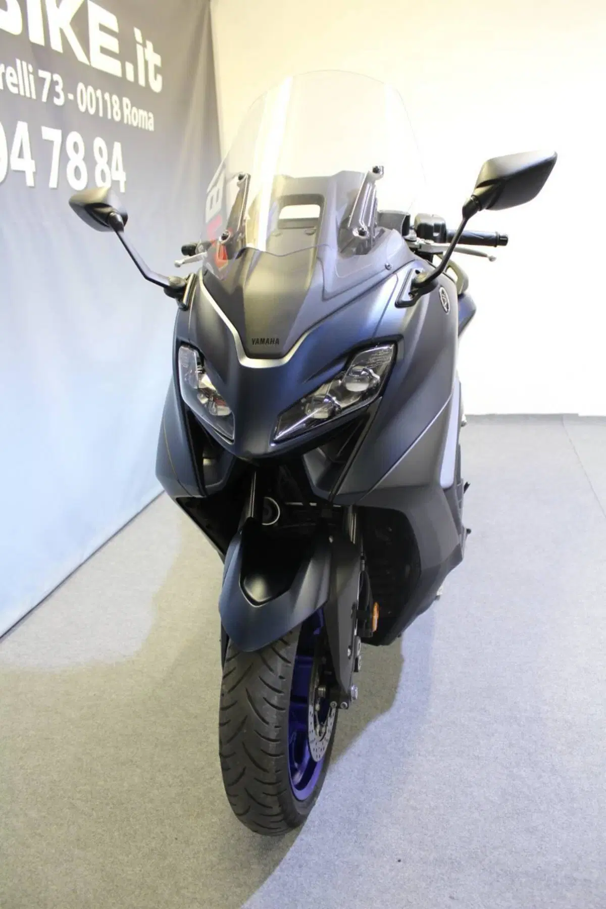 Yamaha T-Max 560 (2022 - 24) (13)