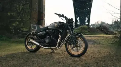 Reload 650, Roland Sands firma il sogno (Royal Enfield) Superbike anni '80