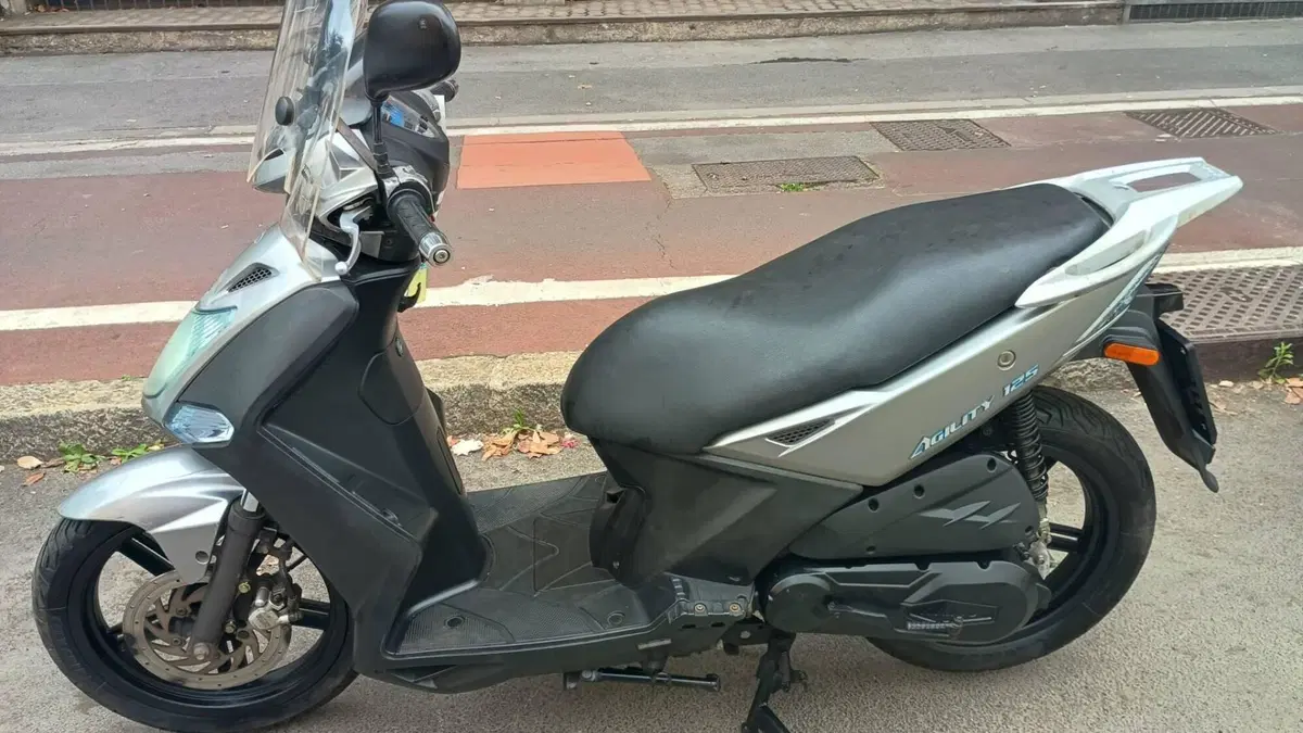 Kymco Agility 125 R16 (2008 - 17) (6)